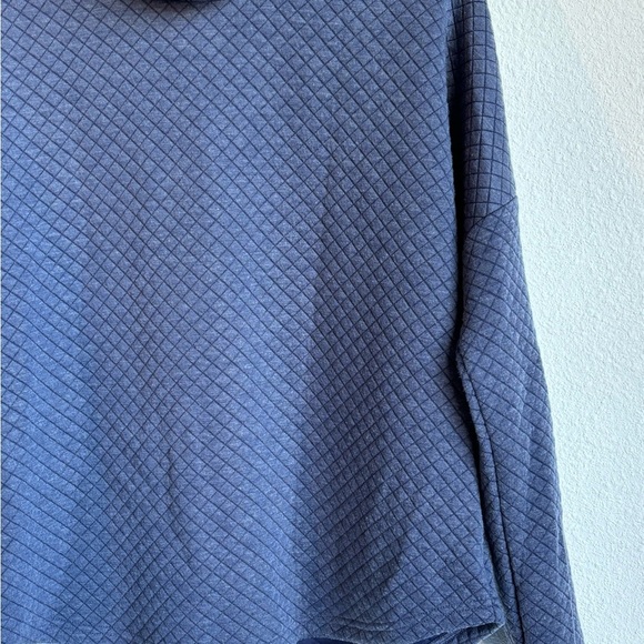 Southern Tide Ribbed‎ women’s turtleneck - Picture 3 of 7